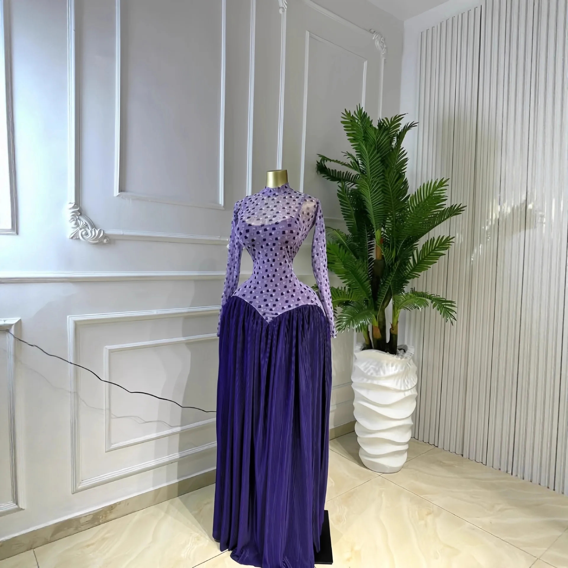 Thumbnail 3 - #4 Trending Flowing Long Dress Right Now