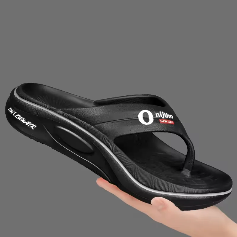 Summer Men Slippers Non Slip EVA Flip Flops Lightweight Home Sandals Soft High Quality Slides Fashion Outdoor Beach Bathroom