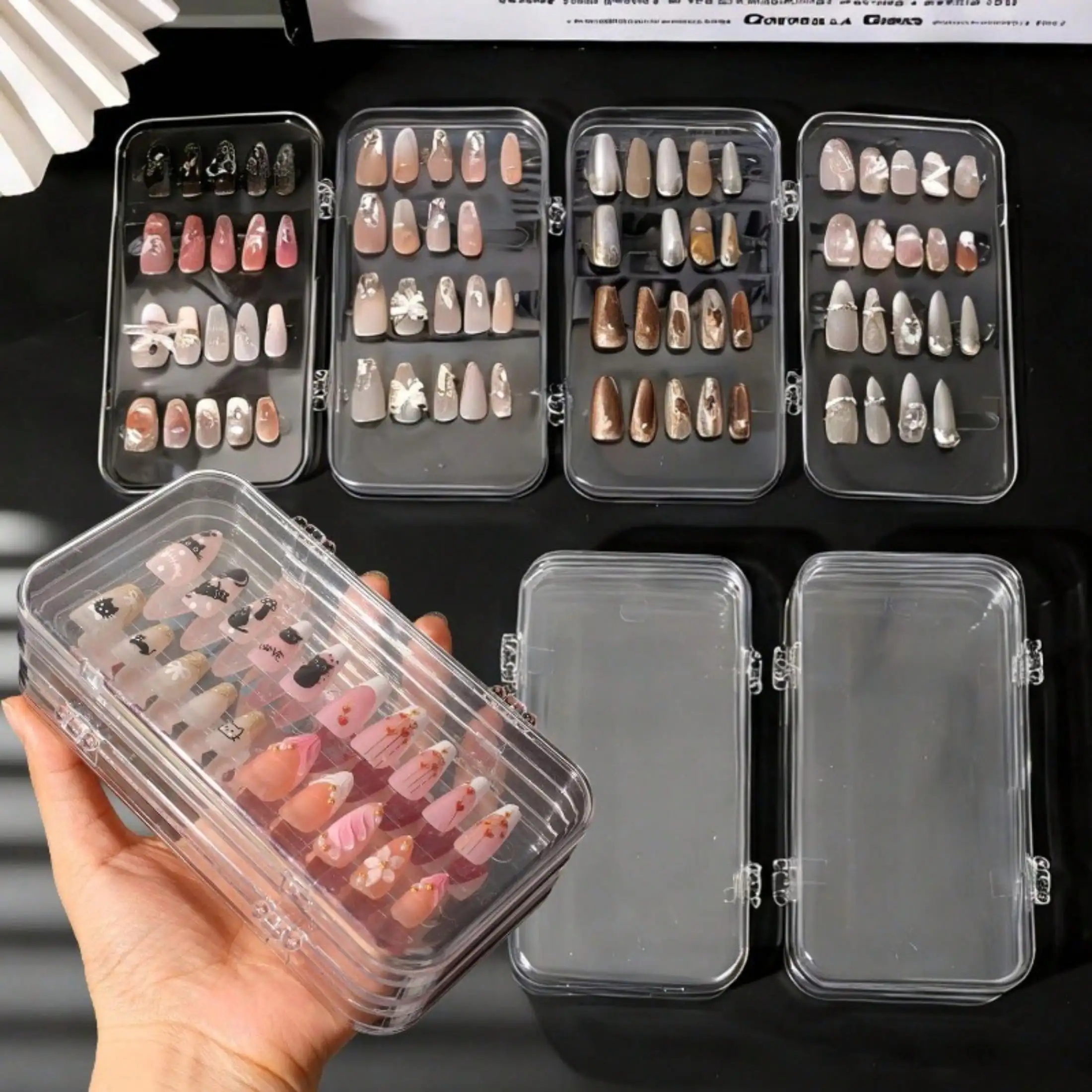

1Pcs Portable Three-Fold Press-On Nail Storage Boxes Clear Visible Plastic Nail Storage Box Nail Organizer For False Nails Display, 15 * 8 * 4.5cm