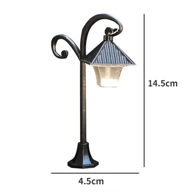 Mini Retro Street Lamp Modelo, Dollhouse Desk Lamp, Miniature Micro Ornamento de Paisagem, Garden Park Poste, Sand Table Model