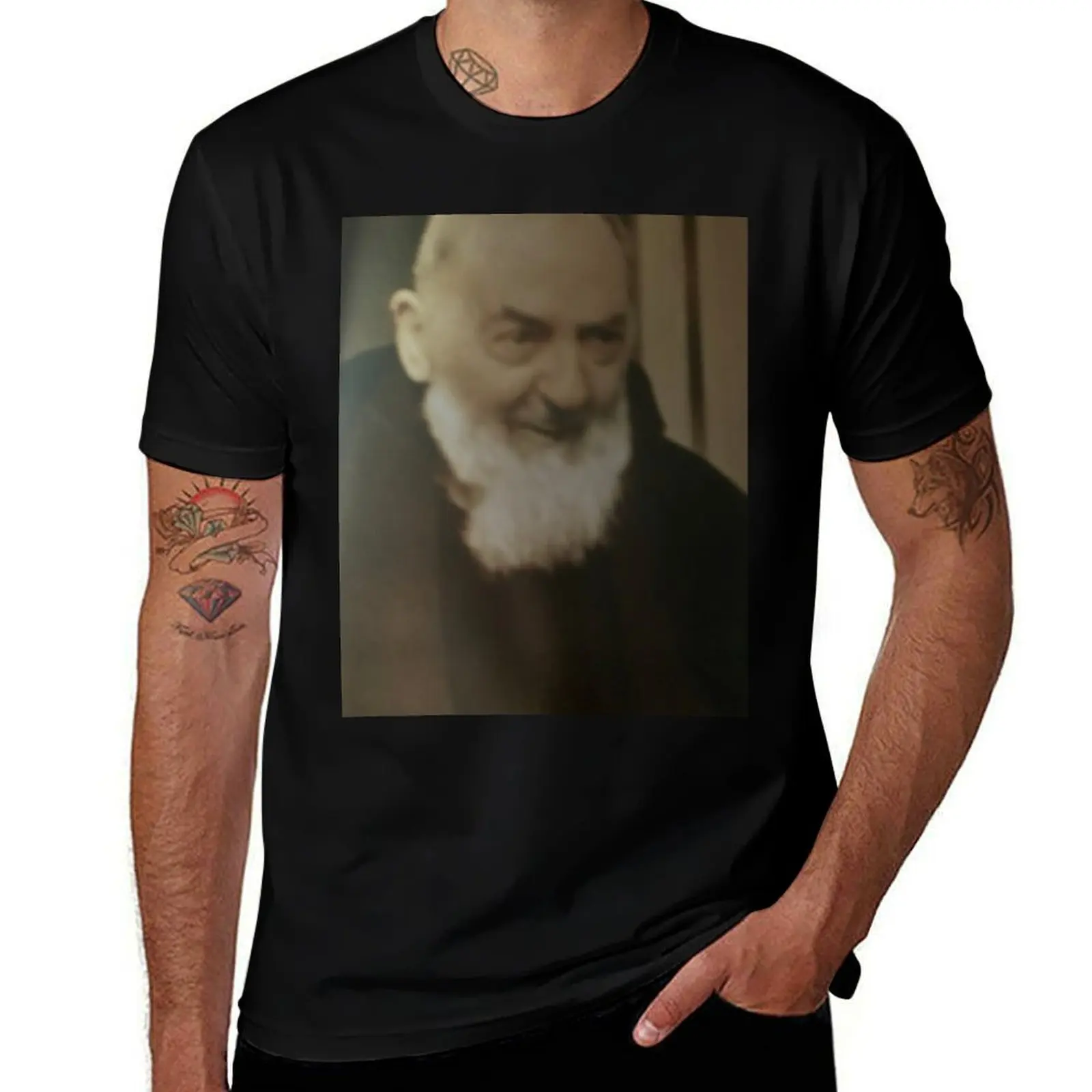 

Saint padre pio. T-Shirt black cotton t-shirt plain for man package t shirts for man graphic tees T-Shirt
