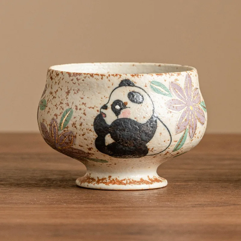 High-end Master's Cup with Blue White Porcelain and Flint Red Gold-painted Hand-painted Panda Chrysanthemum Appreciation Tea Cup