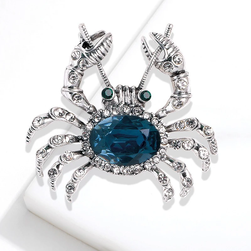 Exquisite brooch, vintage, elegant, fashionable, classic-themed women's jewelry, a perfect choice for outfits, ideal as a gift
