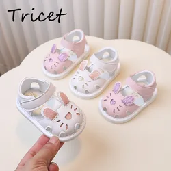 Cute Rabbit Cartoon Sandals for Children, Baby Girls Sound Sandals, Soft Sole, PU Hook Loop, Barefoot, Infantil Kids, Sapatos de praia, Verão