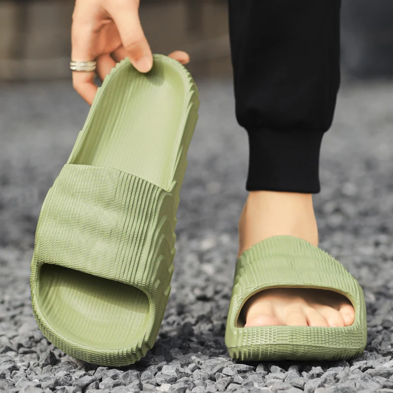 House Slippers Man Summer Shoes Men Original Men's Summer Sandals Genuine Mens Slipper Man Luxury 2025 Male Shoes Sneakers Cloud