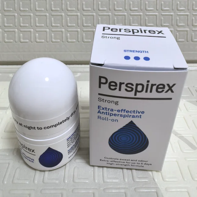 Perspirex Underarm Antipersprant Deodorant Roll-on-Flasche reduziert Schwitzen und Geruch. Erfrischender Duft. Langanhaltende Hautpflege
