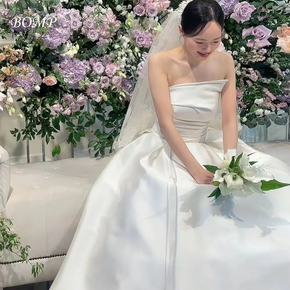 

BOMP Elegant Pleat Wedding Dress Strapless A-Line Sweep Train White Tffeta Korea Photo Shoot Bridal Reception Gown Customized
