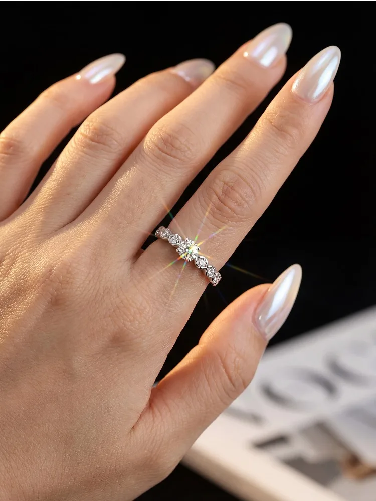 

S925 Sterling Silver Real Moissanite Ring Hexagonal Round Sparkling Fine Jewelry Women Daily Anniversary Wear