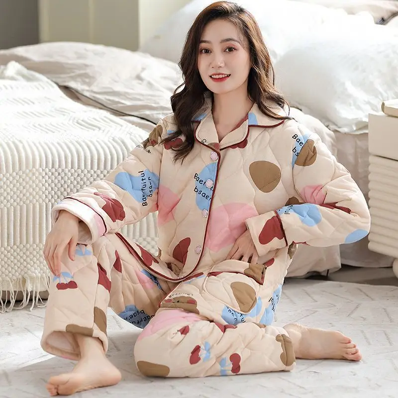 

2024 New Style Antarctic Winter Quilted Pajama Women's Cotton Three-layer Thickened Warm and Comfortable Winter Homewear Set