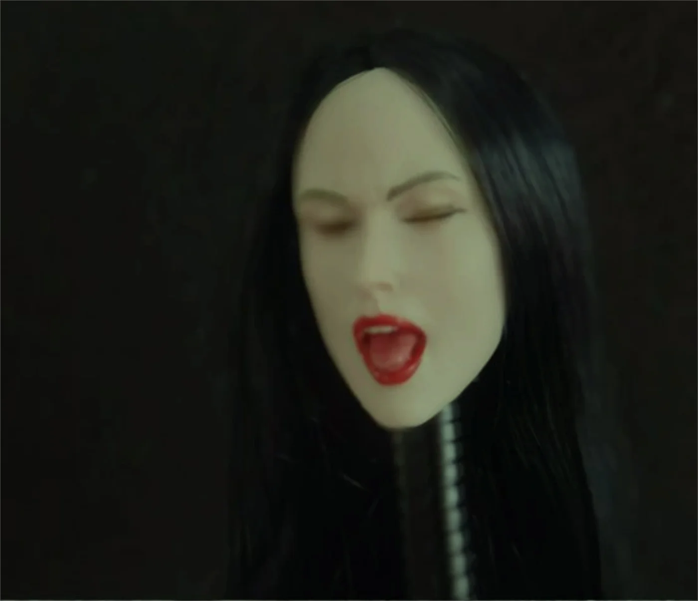 

1/6 Scale head Sculpt Female out Tongue Beauty Close Eyes Cute Expression Fit 12'' Tbleague Phicen Action Figure Body