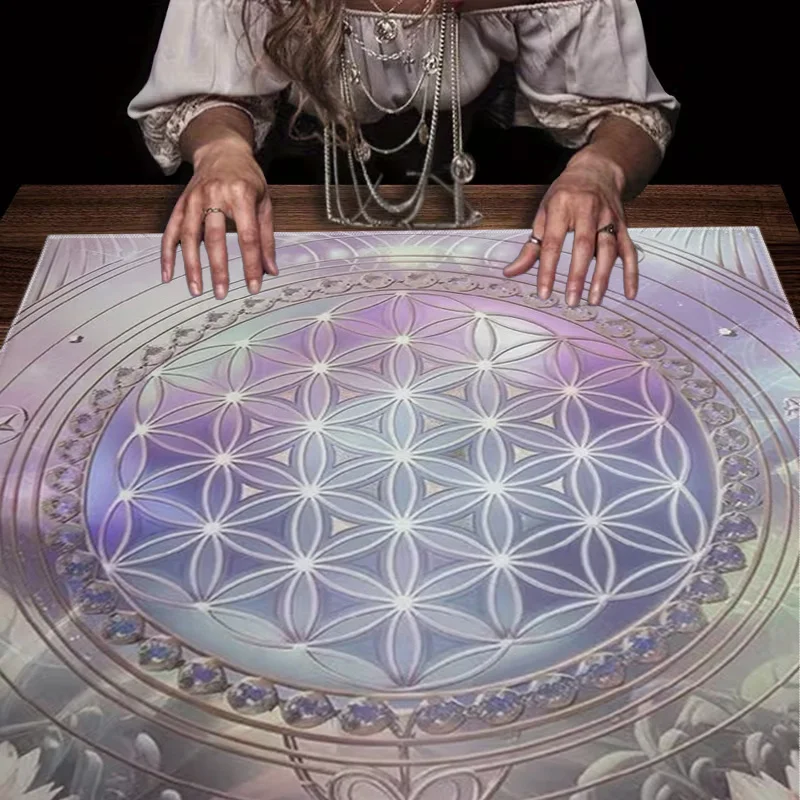 Tarot Cloth Neutral Tarot Cloth Astrology Sun Dreamy Print Divination Mat Ritual Altar Cloth Coffee Table Cover Home Decor