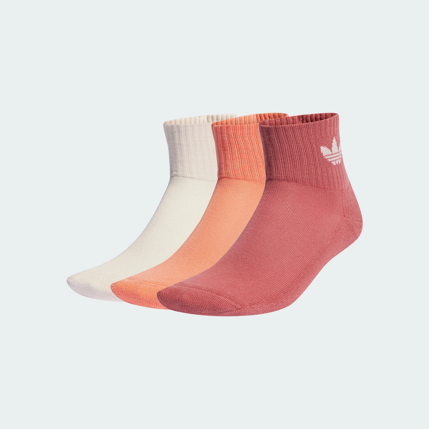 

Спортивные носки унисекс adidas Originals Trefoil (трой упаковки) IW9270