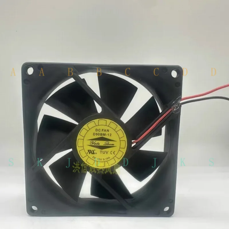 

Вентилятор постоянного тока D90BM-12, 12В, 0.19А, 9 см (92*25 мм), 1 шт.