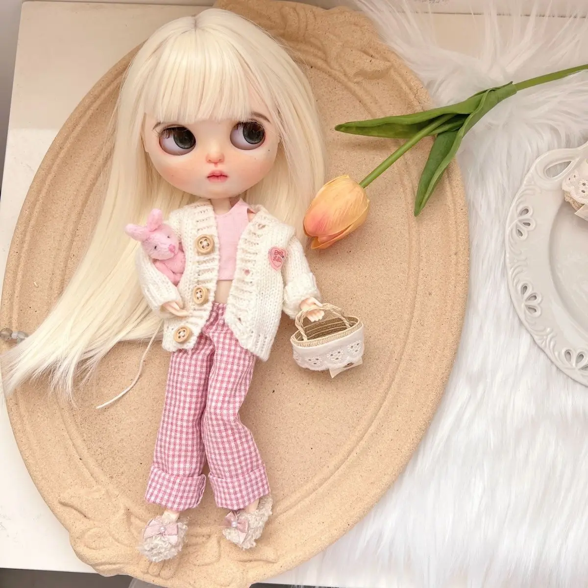 

Blythe Baby Clothes Suitable for 1/6 Size 19 Joint Casual Skirt Coat 6-pin Baby Clothes 3-Piece Set Spring New Product for Women