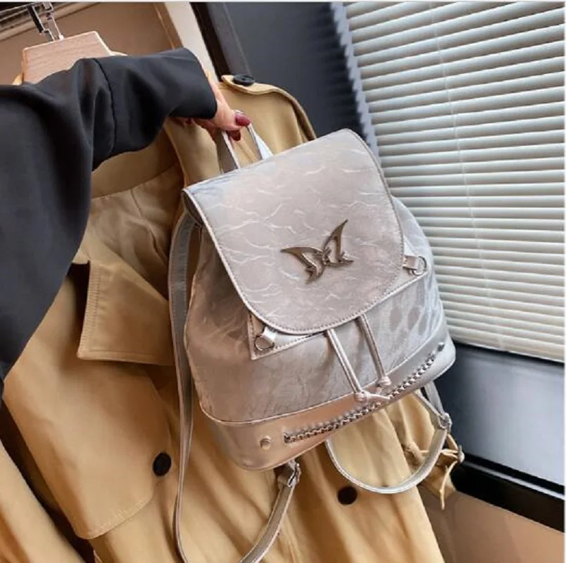 

Women Fashion Trend Luxury Double Shoulder Bags High Capacity Travel Backpack Totes School Bag For Teenagers Girls Backpacks