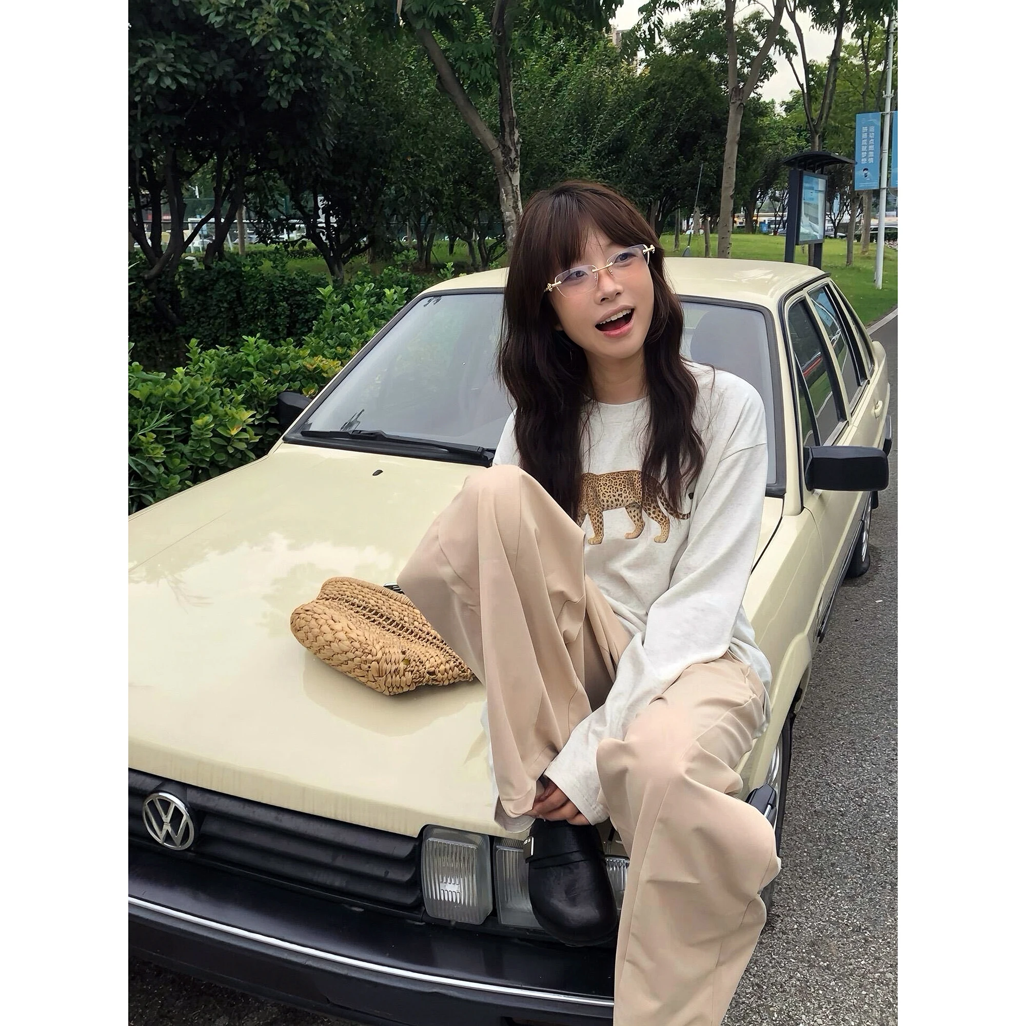 Sakura Autumnal Cool Leopard Print Long Sleeve T-Shirt Lazy Vintage round Neck Loose Casual Top for Women Cotton 100%