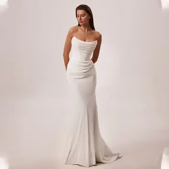 Royce Bridal imzalı, askısız, denizkızı kesimli, dantelli ve kuyruklu gelinlik, büyük günlerinde zarif bir romantizm arayan gelinler için idealdir. 8 best sales Dantel denizkızı gelinlik - №7