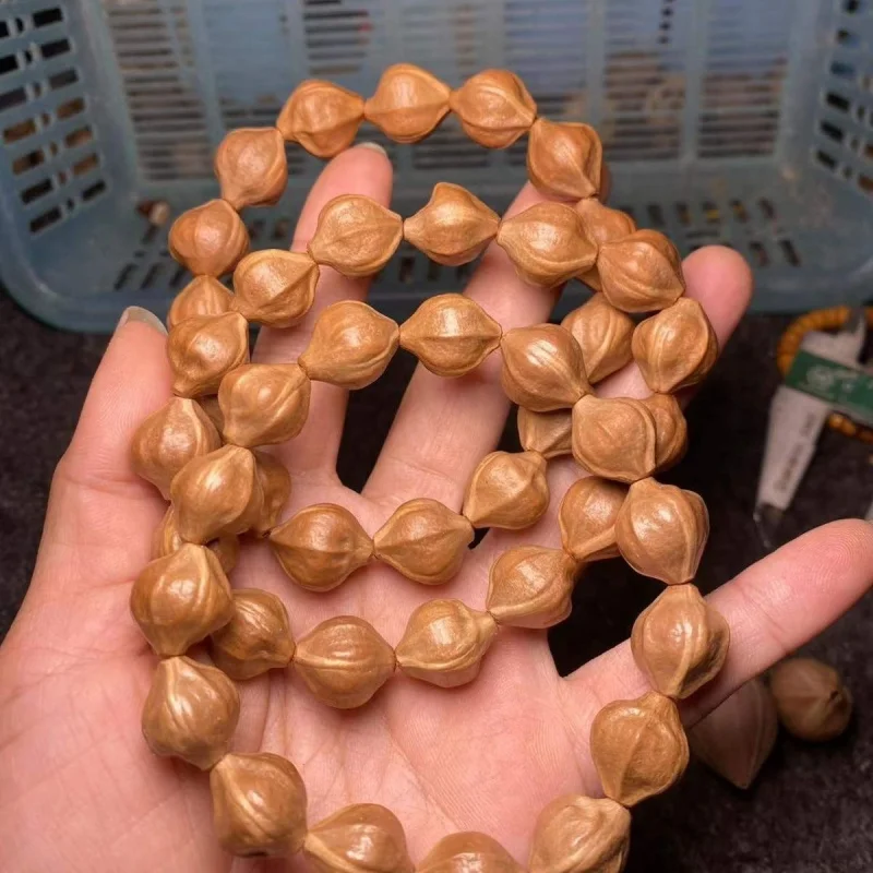 

Olive Garlic Small Size Short Round Skin Pit Plain Bracelet