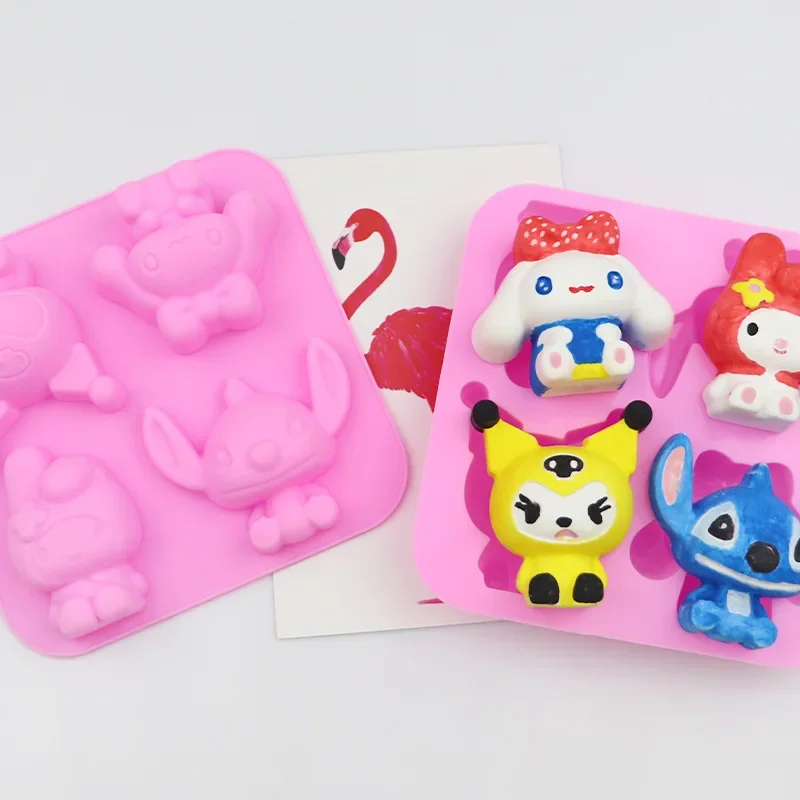 Sanrio 4 การ์ตูน Combo ซิลิโคนเค้กช็อกโกแลตพุดดิ้งบิสกิตแม่พิมพ์ DIY สบู่แฮนด์เมดแม่พิมพ์มินิเบเกอรี่ Kuromi รูปร่าง