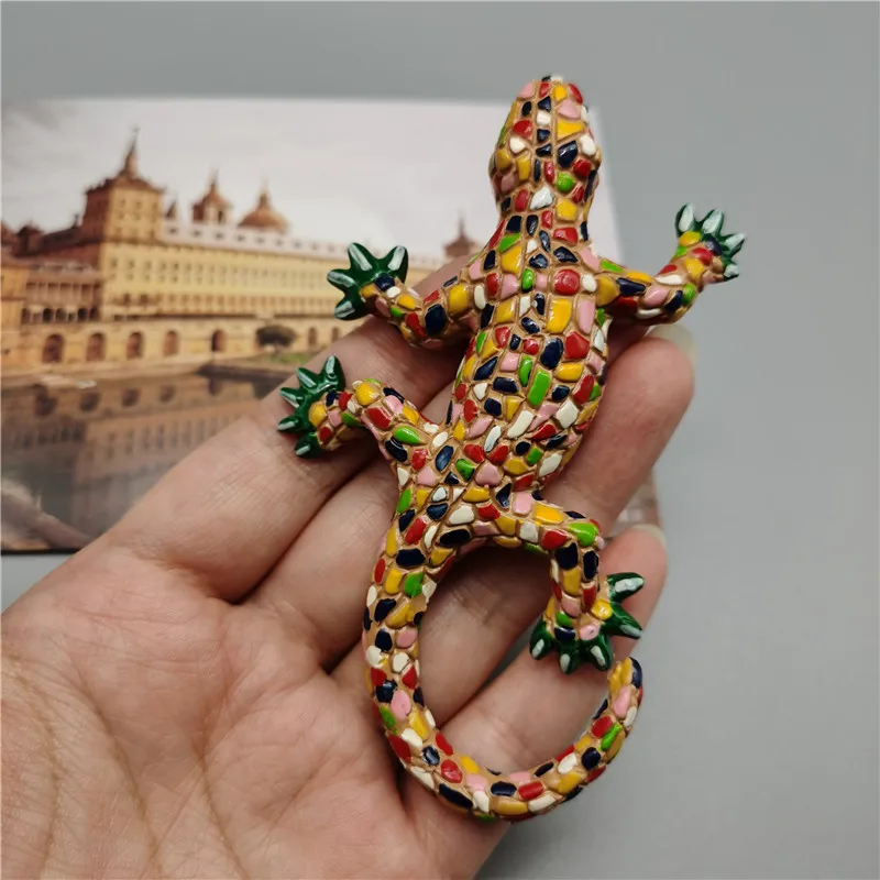 Barcelon Spain fridge magnets Travel Commemorative Hand-painted Lizard Bull Owl Evil Crafts Magnetic magnets for refrigerators