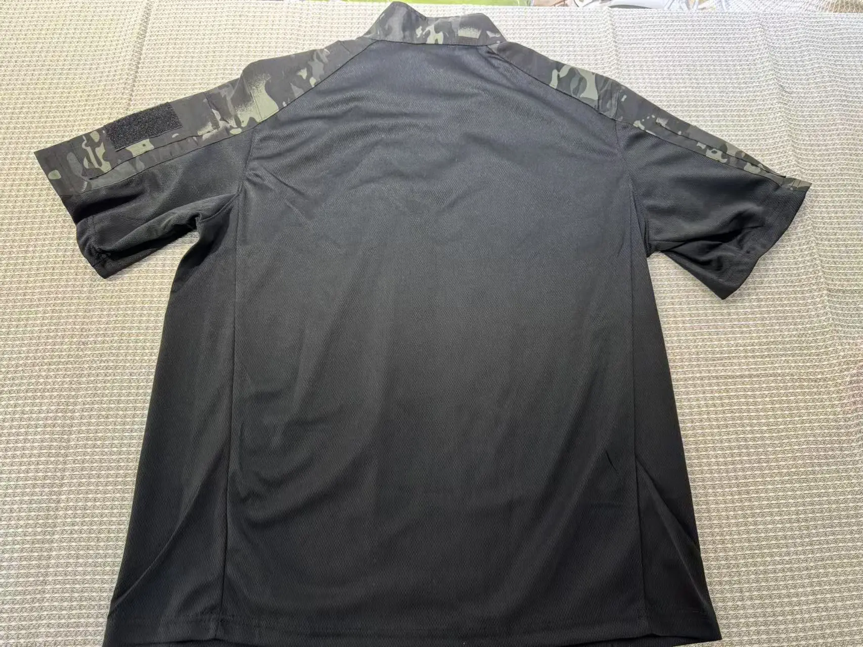 Taktisches Frosch-Shirt für Herren, kurzärmelig, UF, schnell trocknend, feuchtigkeitsableitend, T-Shirt für Outdoor-Militärtraining, Wandern – Detail 7