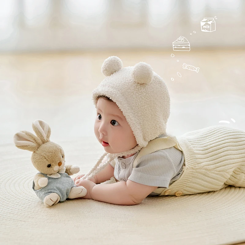 Infant Photography Clothes Cute Bear Hat + Short Sleeves + Knitted Jumpsuit Set Soft Rabbit Doll 100 Days Baby Photoshoot Props