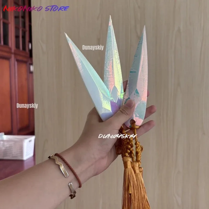 Модель 2025, мультяшный охотник на демонов, костюм Zoey из KPop, дартс, бумеранг, реквизит для костюма, оружие для женщин и девушек, аксессуары на Хэллоуин