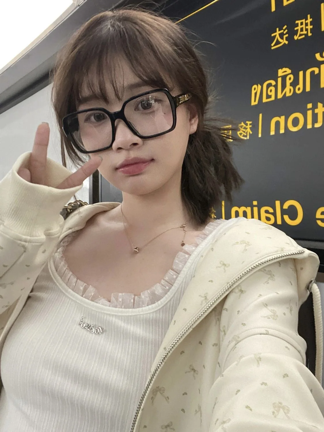 

Милые толстовки с капюшоном Y2K Женщина Цветок Kawaii Boho Трицветная Простота с буквенным принтом Простота средней длины Интересно Украшенные