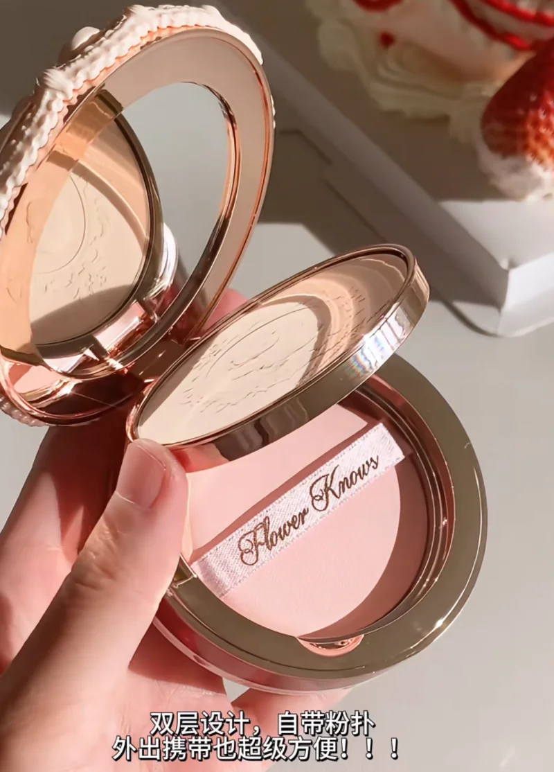 Flower Knows Erdbeer-Amoride, gepresstes Fixierpulver, matt, weicher Fokus, Ölkontrolle, wasserfest, für Damen, Schönheit, Gesichts-Make-up