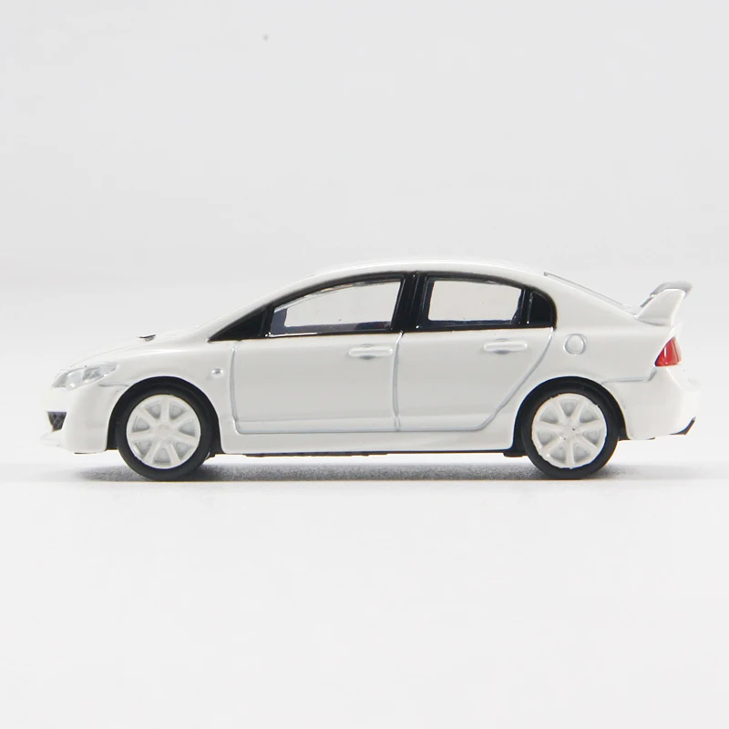 Takara Tomy Tomica Premium TP37 Honda Civic Type R (FD2) Mini-Modellauto aus Druckgusslegierung, Geschenke für Kinder und Erwachsene, Sammlung