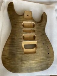 New brand project slat defective floyed rose hsh electric guitar body matte finished with flame maple top DIY part only one