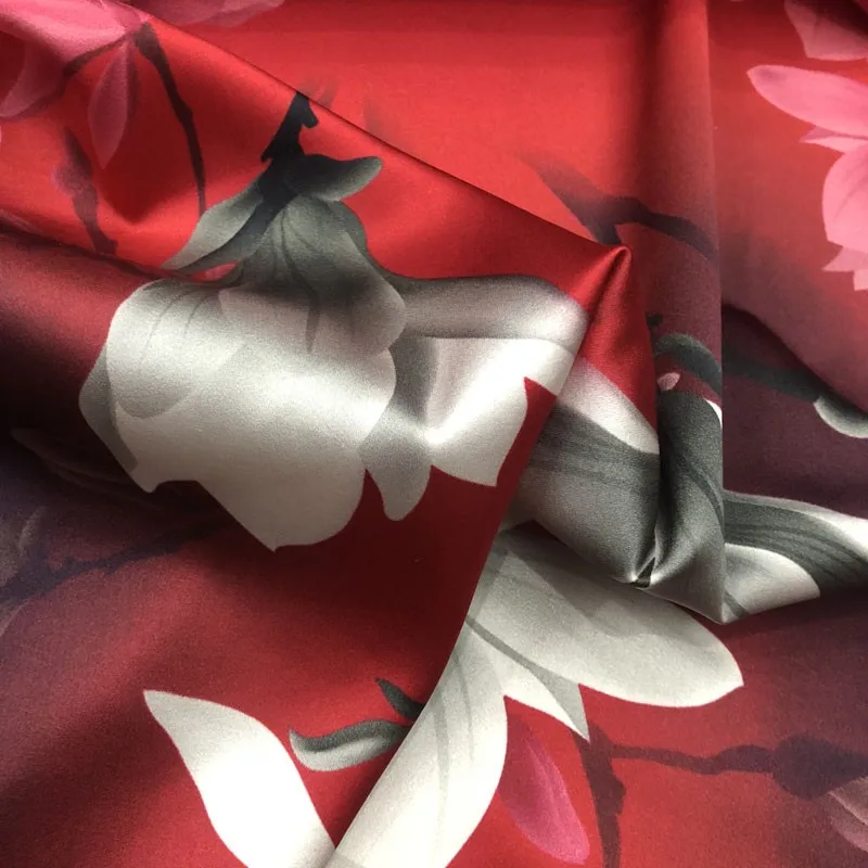 Abito cheongsam in tessuto 19momme in raso di seta elasticizzato magnolia verniciato a spruzzo estivo 2 colori