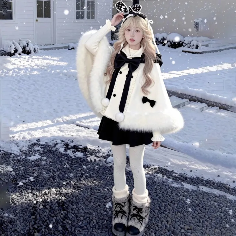

2026 Winter New Chic Lolita Shawl Overcoat Women Design Bow Hooded Patchwork Kawaii Cope Coat Female Warm Sweet Fur Collar Coat