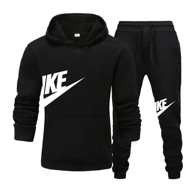 A new autumn and winter men's casual tracksuit