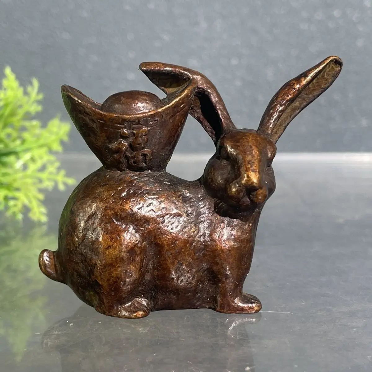 Retro Twelve zodiac rabbit yuanbao rabbit Ornament Decoration Tea Pet Figurines Desk Decor Accessories