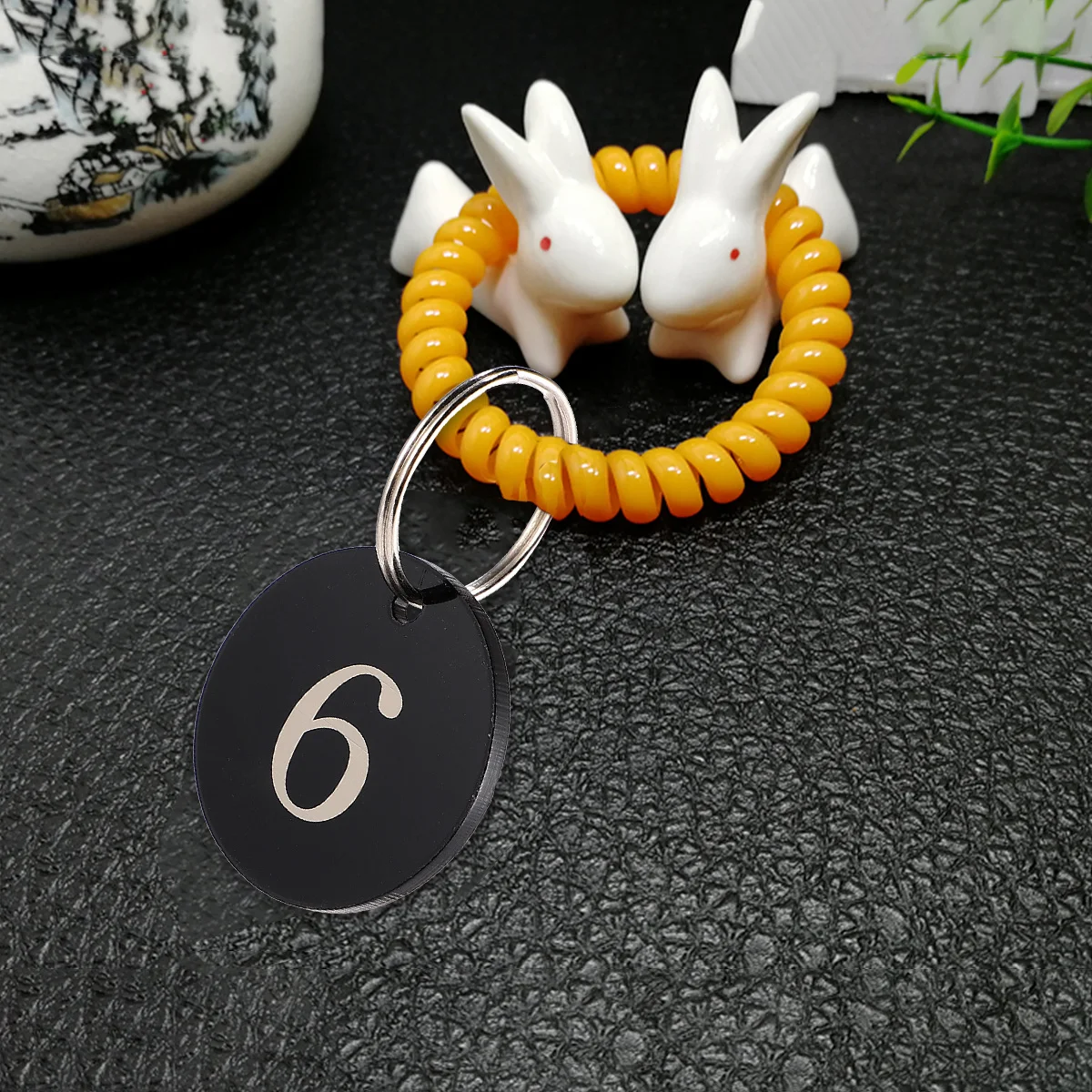 

100pcs Digital Number Tags Round Acrylic Key Tags For Hotel Restaurant Queue Counter Divider Rings Travel Accessories
