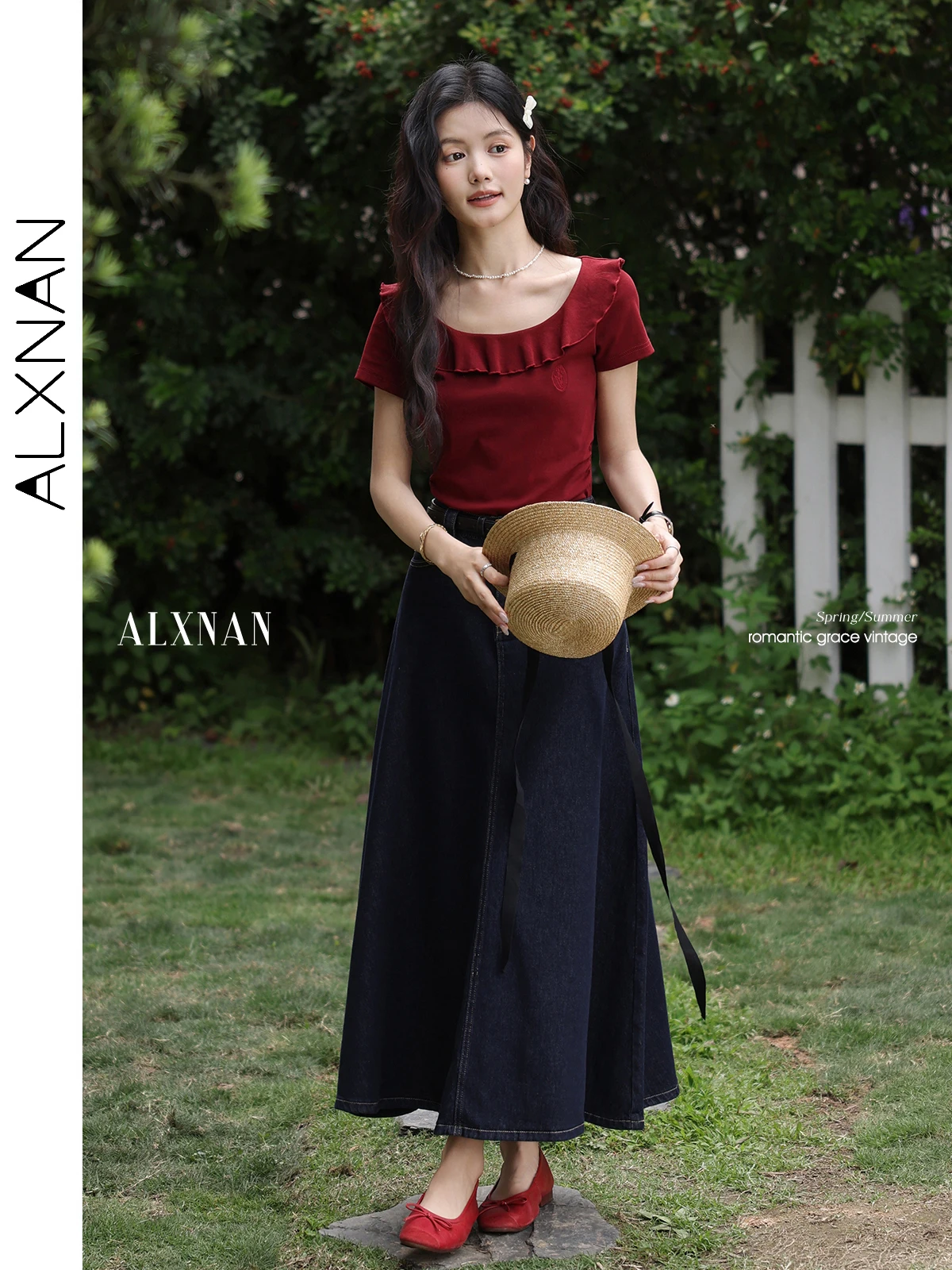 ALXNAN Women's Vintage Red T-shirt 2025 Summer Short Sleeve Cotton T-shirt Elegant Ruffle Collar Slim-fit Tops Ladies L551108