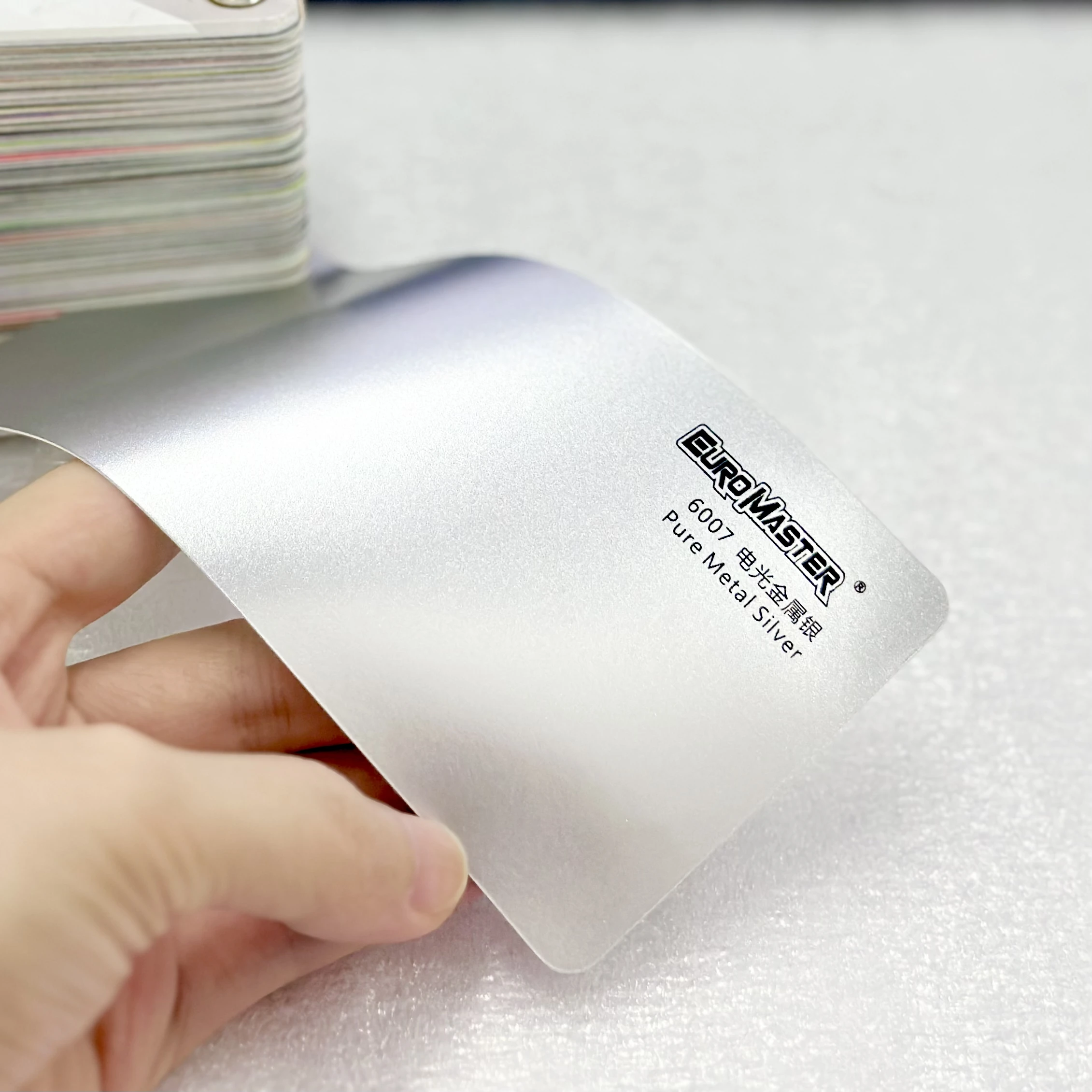 

Euromaster Manufacturer 1.52*18 Metre Satin Matte Pearl Metal Silver Film Vehicle Vinyl Wrap Cost Roll