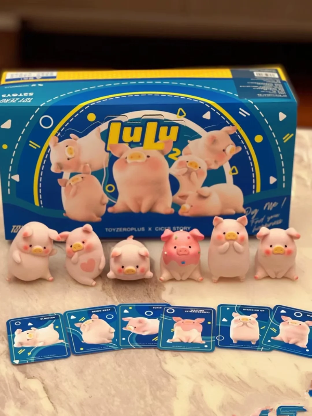 

Cartoon Lulu Pig Classic The Second Generation Blind Box Collectible Figurine Cute Little Pig Decoration Holiday Gift Trendy Toy