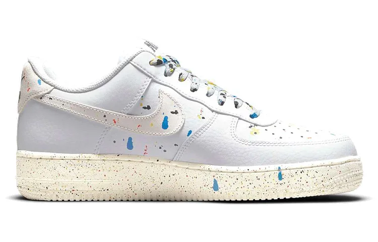 Nike Air Force 1 '07 LV8 