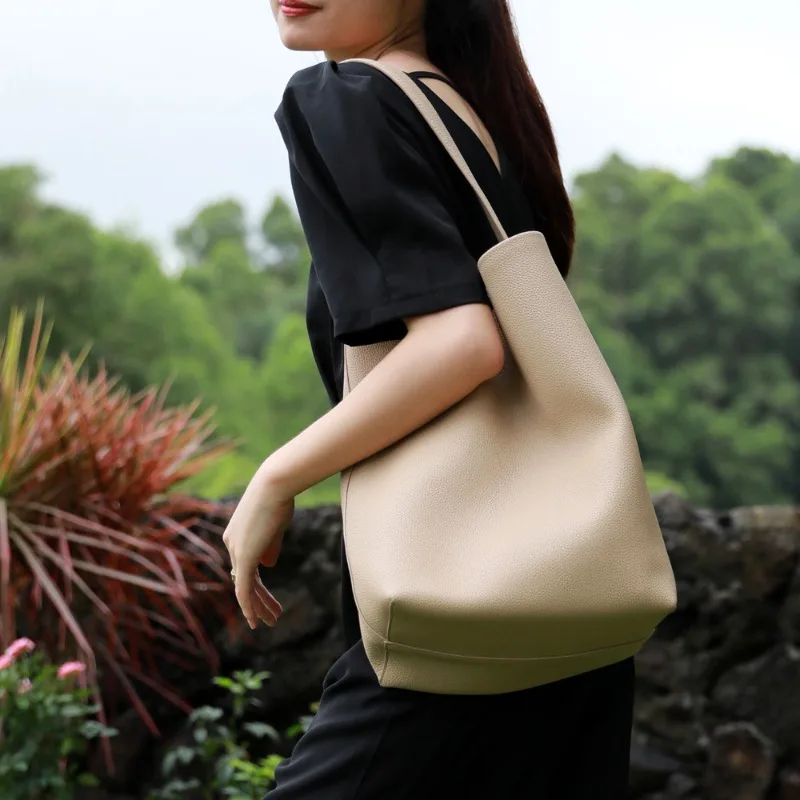 

New Japanese Korean Minimalist Laid-back Bucket Bags Women Large Capacity Commuter Tote Shoulder Bag Casual All-match Bolsos