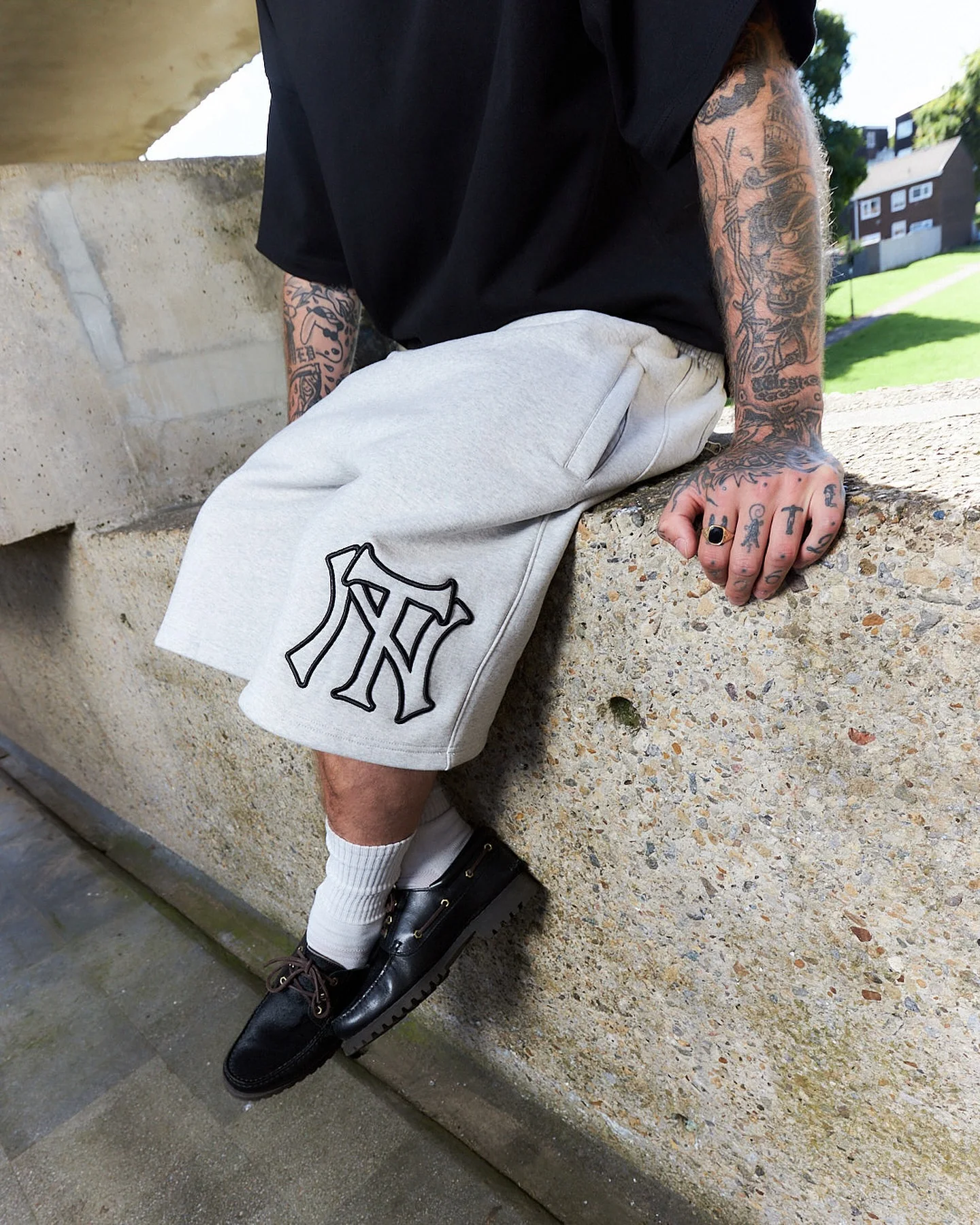 

Короткие спортивные штаны с вышивкой американских букв для мужчин и женщин Y2K, повседневные мешковатые шорты в стиле ретро, модные прямые шорты большого размера в стиле Харадзюку