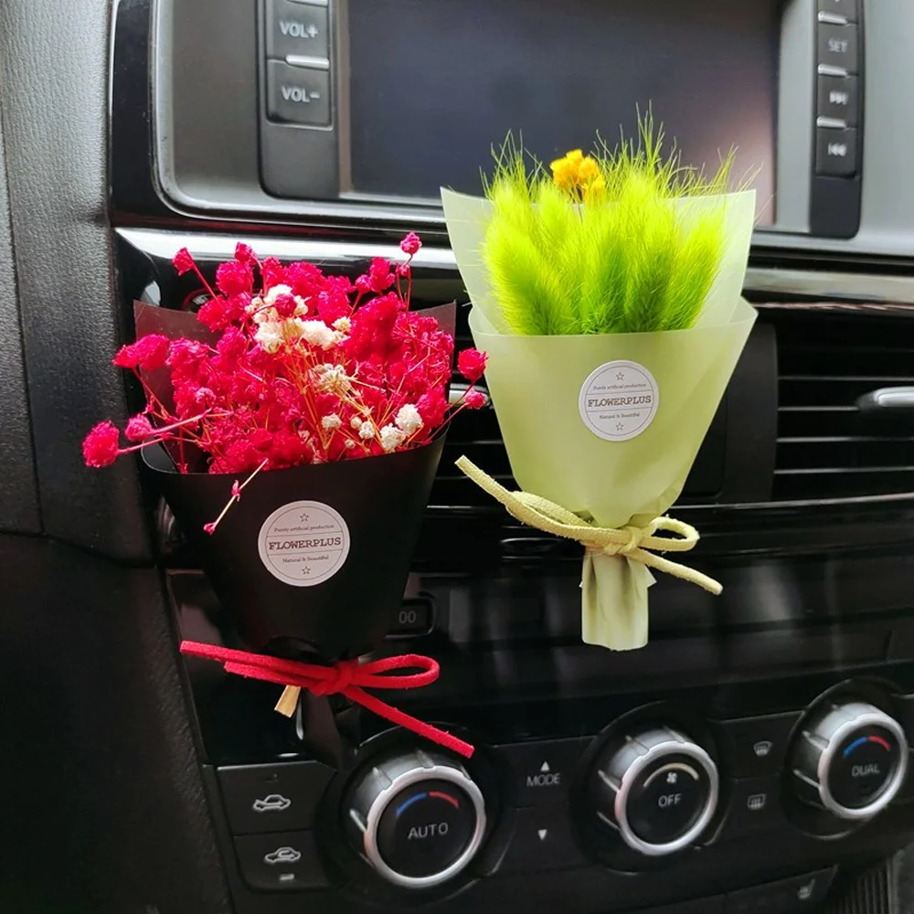 1PC Creative Dried Flower Bouquet Car Air Vent Mini Bouquet Eternal Gift Box Accessories with Mini Bouquet of Dried Flowers