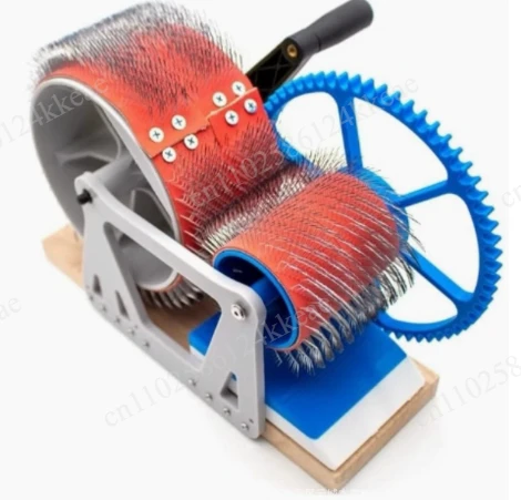 Portable Foldable Hand Crank Fiber Carder - Needle Comb Clamp Wool Blending Tool for Pet Hair Felting & Spinning