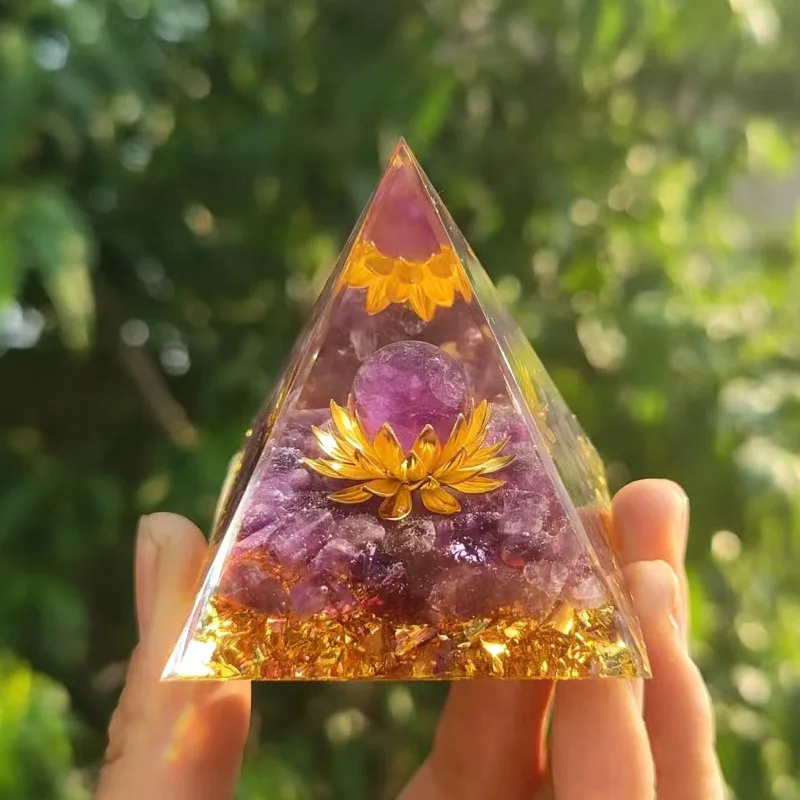 Simple Crystal Balls Crushed Stone Pyramid Crystal Crushed Stone Dropping Resin Home Handicrafts Desktop Ornaments Gifts Giving