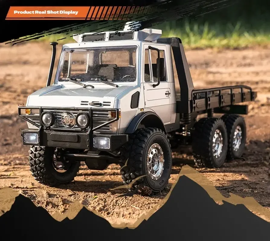 O novo carro de controle remoto off-road C8823 RC 1:18 Unimoc com tração nas seis rodas em escala completa carro de escalada presente masculino.