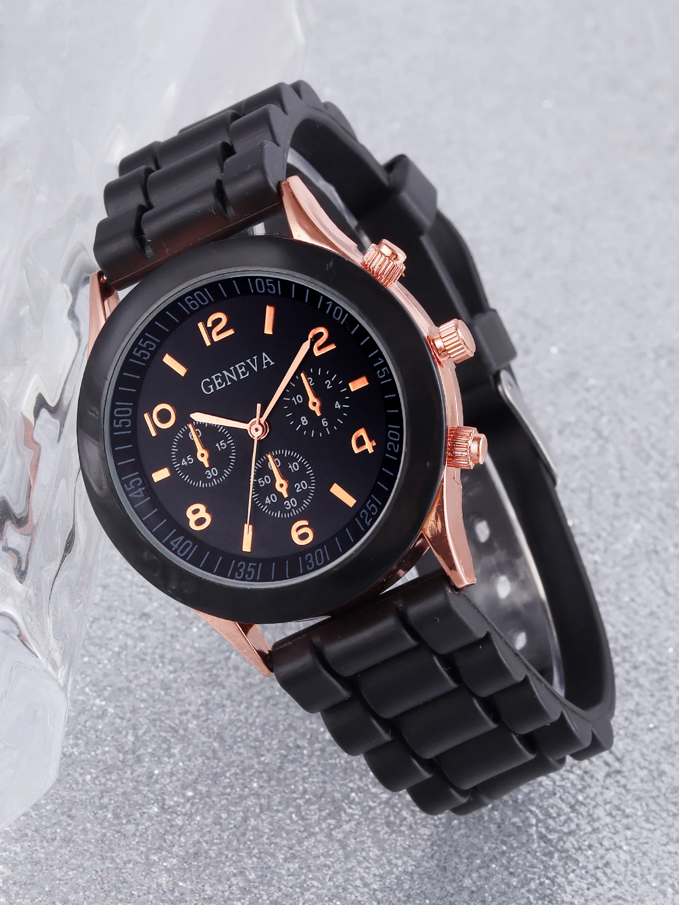 4PCS classic fashion black and white silicone women's men's quartz watch with beaded bracelet set lovers gift
