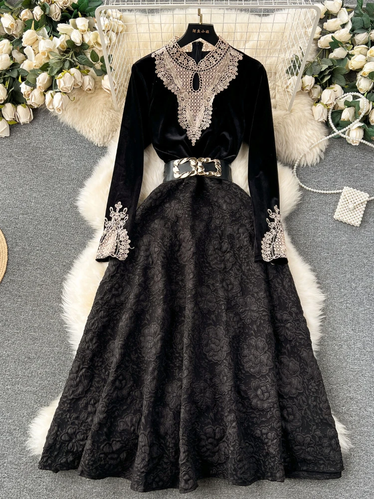 Vintage Lace Patchwork Hepburn Dress Women 2024 Autumn New Stand Collar Long Sleeve Gathered Waist A-line Palace Fashion Dress