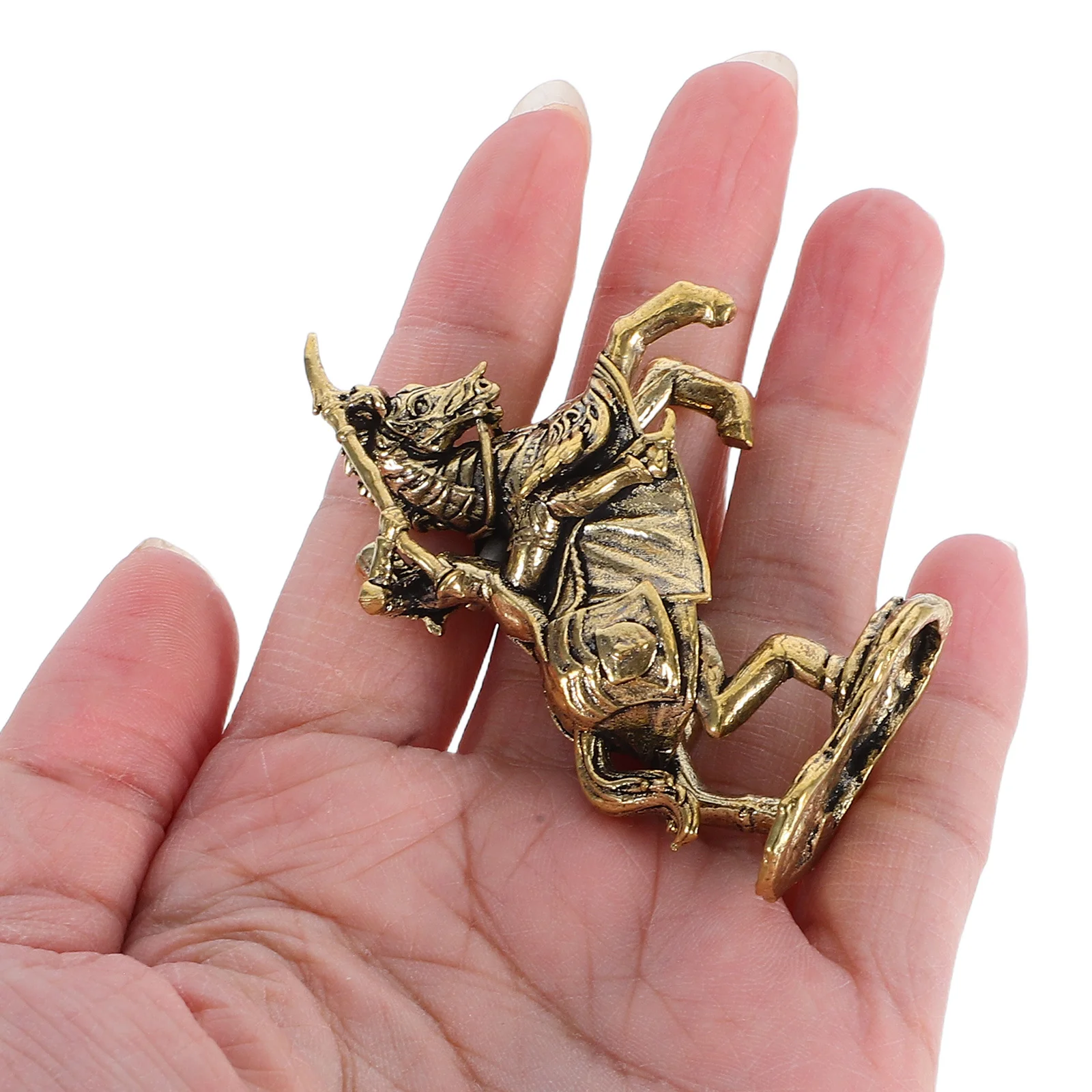 

Elegant Brass Horse Rider Sculpture Timeless Design Compact Size for Desktop Bookshelf Tea Table Decor Horse Rider Figurine