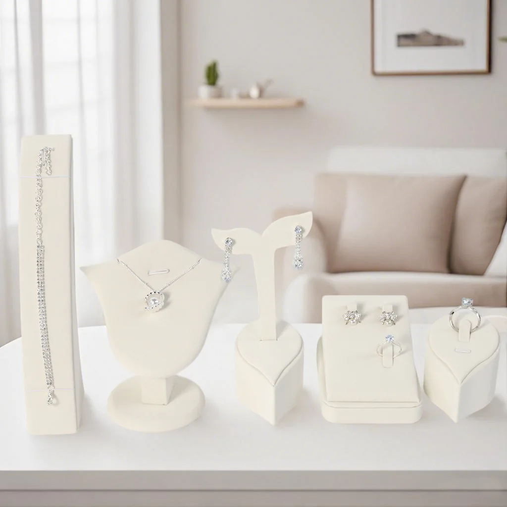 

White PU jewelry rack, bracelet ring earring holder, jewelry display prop shooting jewelry rack.